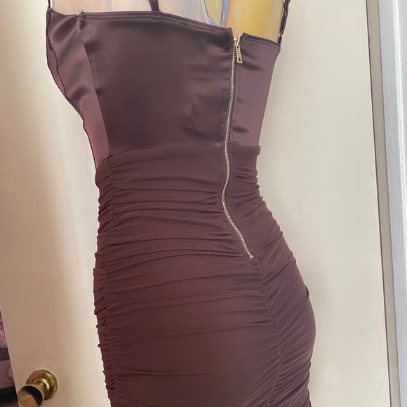 Windsor brown satin mesh mini dress - Picture 4 of 6